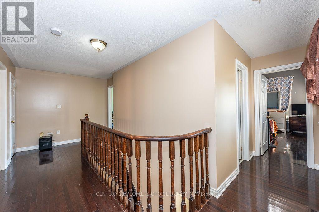 1 Bouvier Gate, Brampton, ON photo 24
