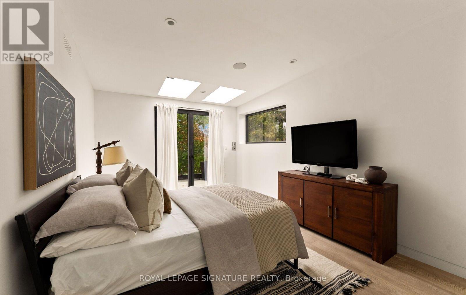 25 EAGLE ROAD - 25