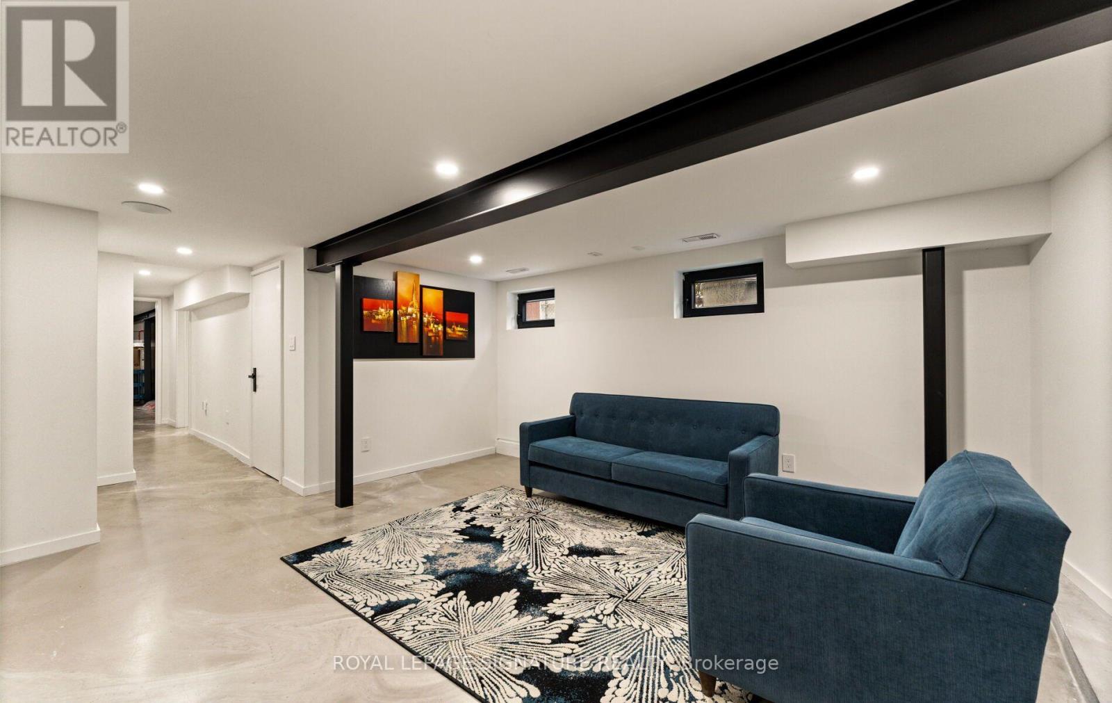 25 EAGLE ROAD - 45
