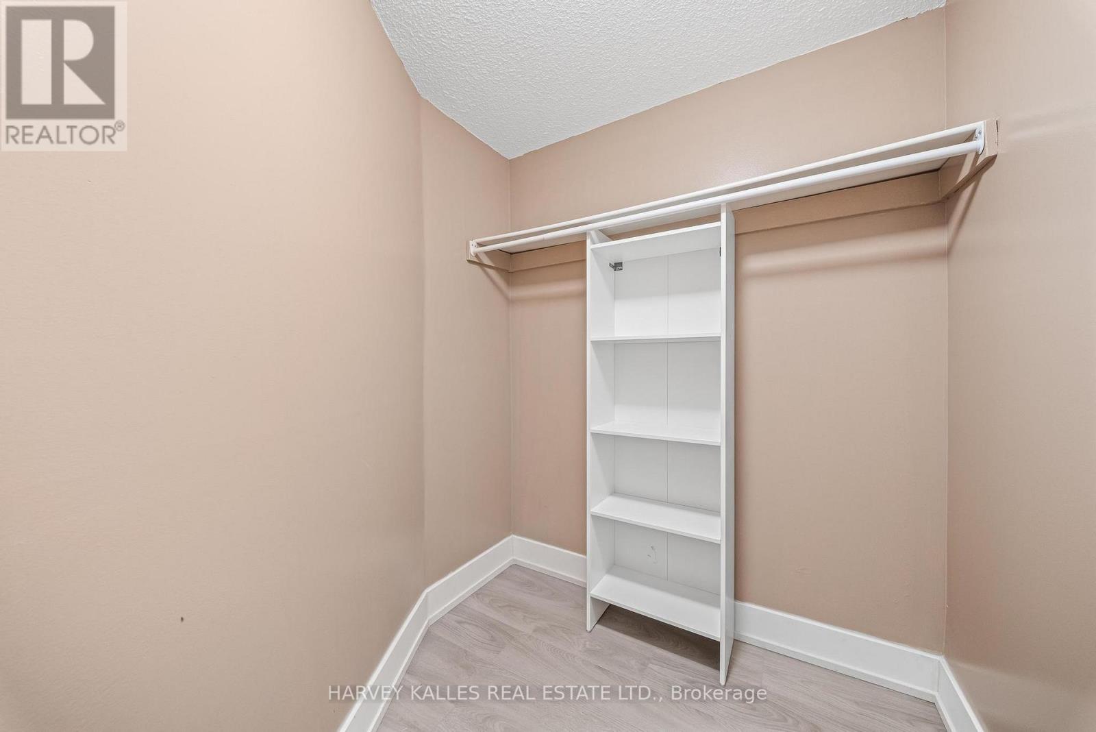 C32- 300 Mill Road, Toronto, ON photo 18