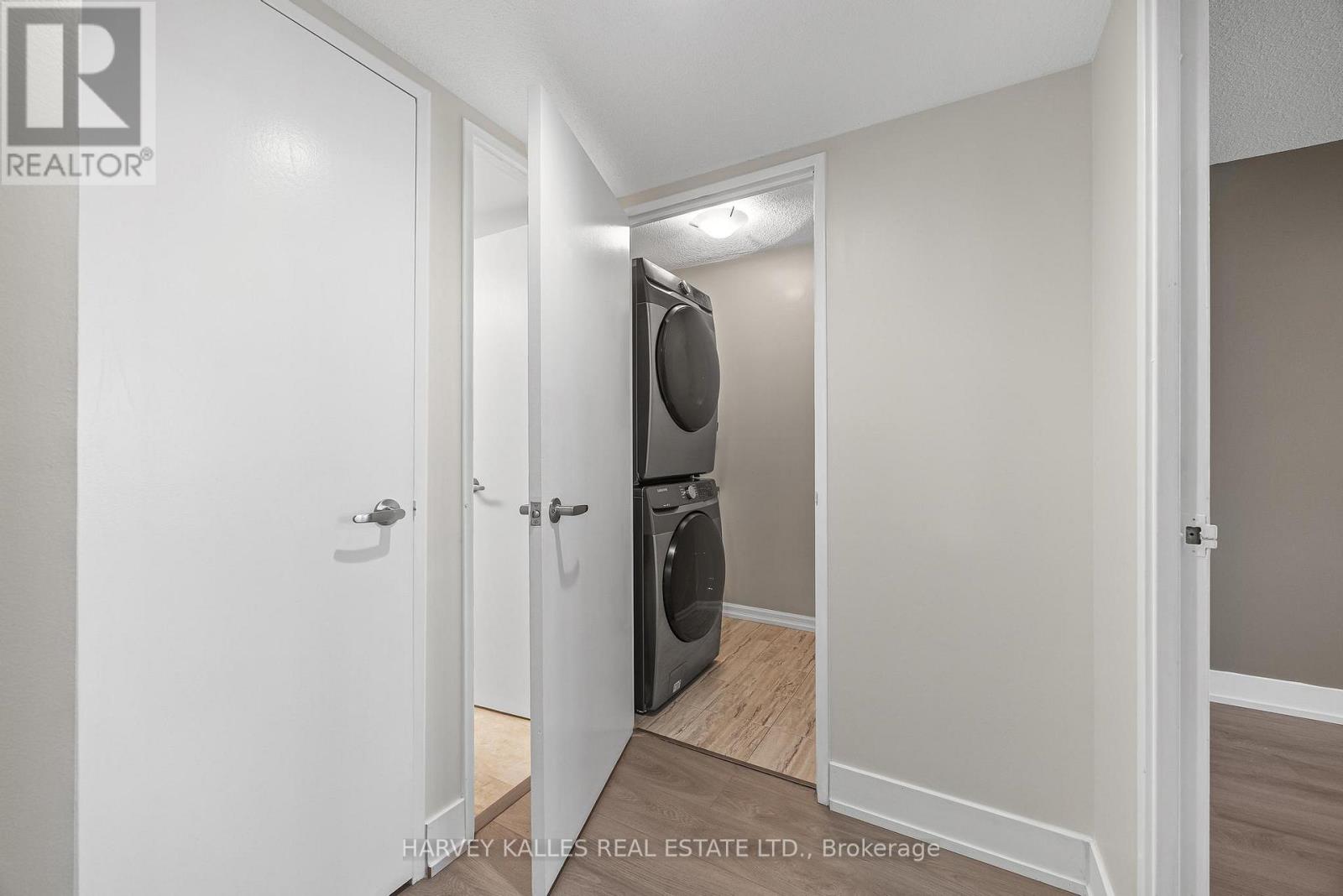 C32- 300 Mill Road, Toronto, ON photo 20