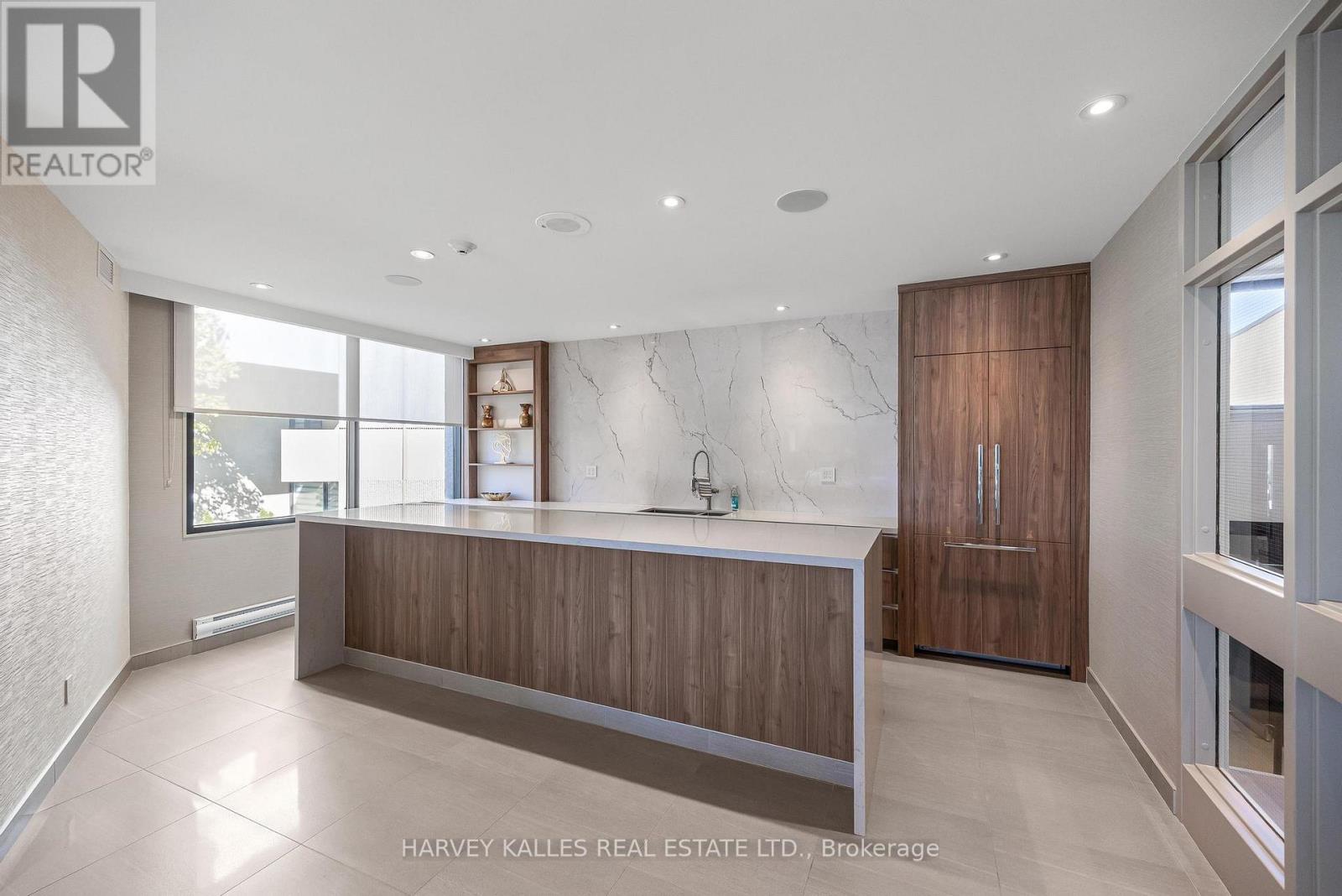C32- 300 Mill Road, Toronto, ON photo 31