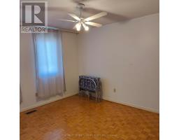 29 Kingsplate Crescent, Toronto, ON M9W6X5 Photo 10