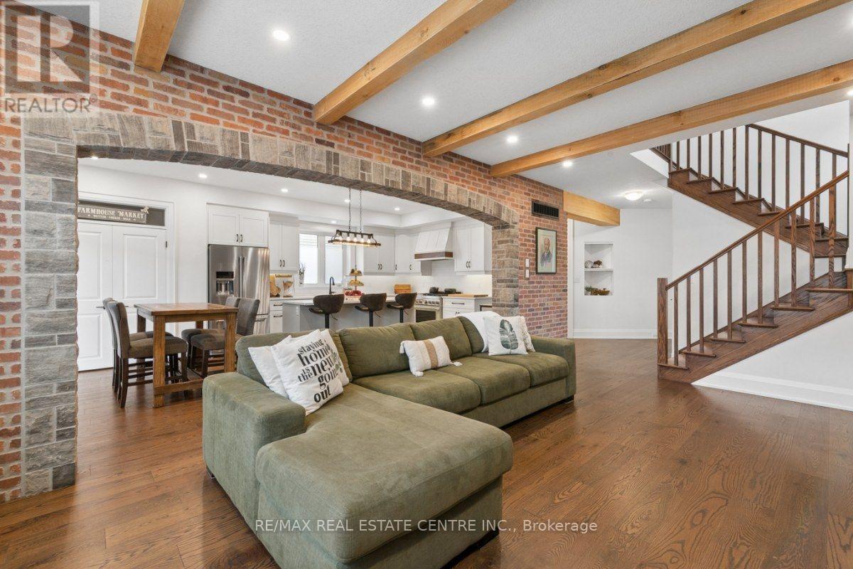 160 Walsh Street, Wellington North, ON photo 13