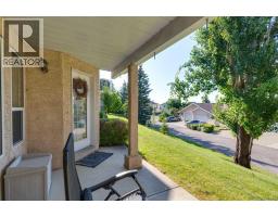 121 Sierra Morena Green Sw, Calgary, AB T3H3E4 Photo 35