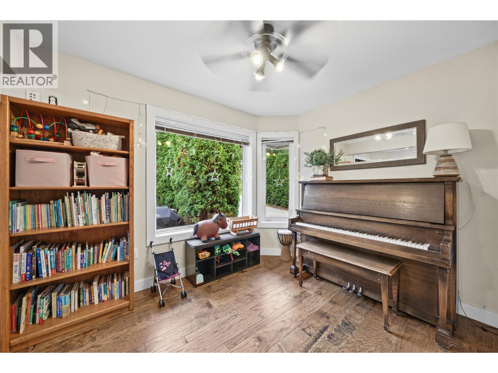  251 17 Street Southeast, Salmon Arm