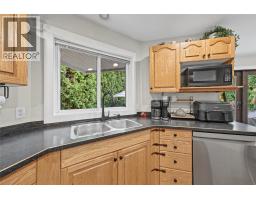 251 17 Street Se, Salmon Arm, BC V1E1R7 Photo 20