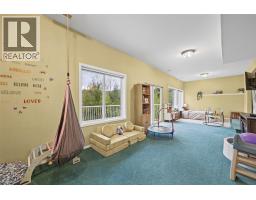 251 17 Street Se, Salmon Arm, BC V1E1R7 Photo 44