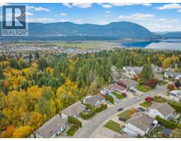 251 17 Street Se, Salmon Arm, BC V1E1R7 Photo 66