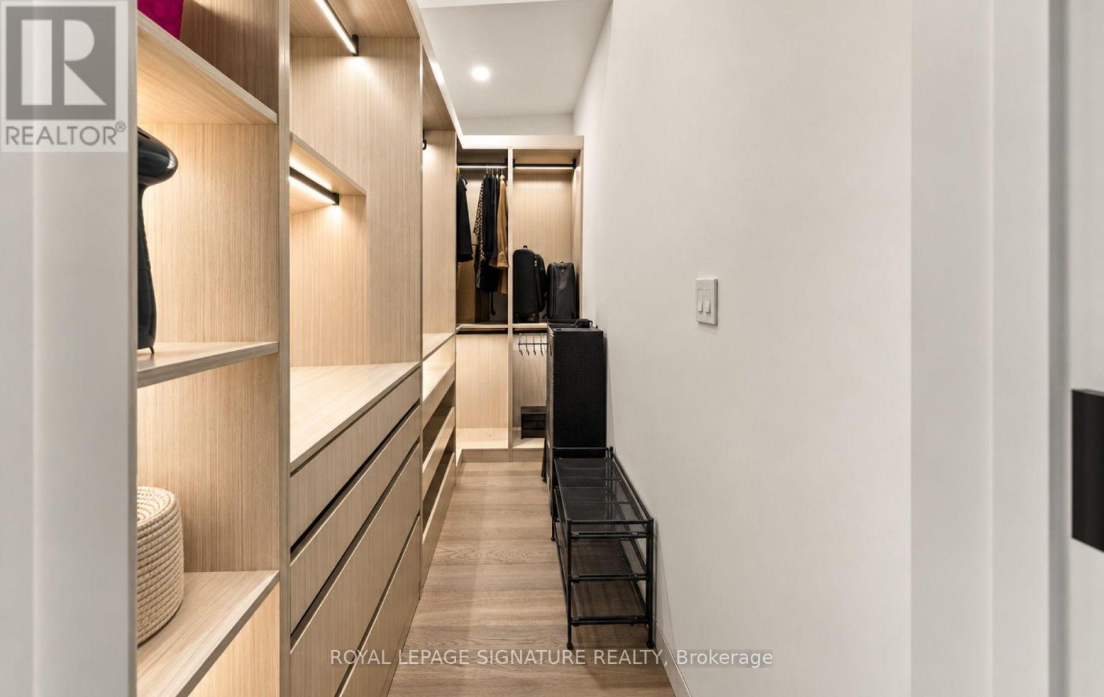 25 EAGLE ROAD - 35