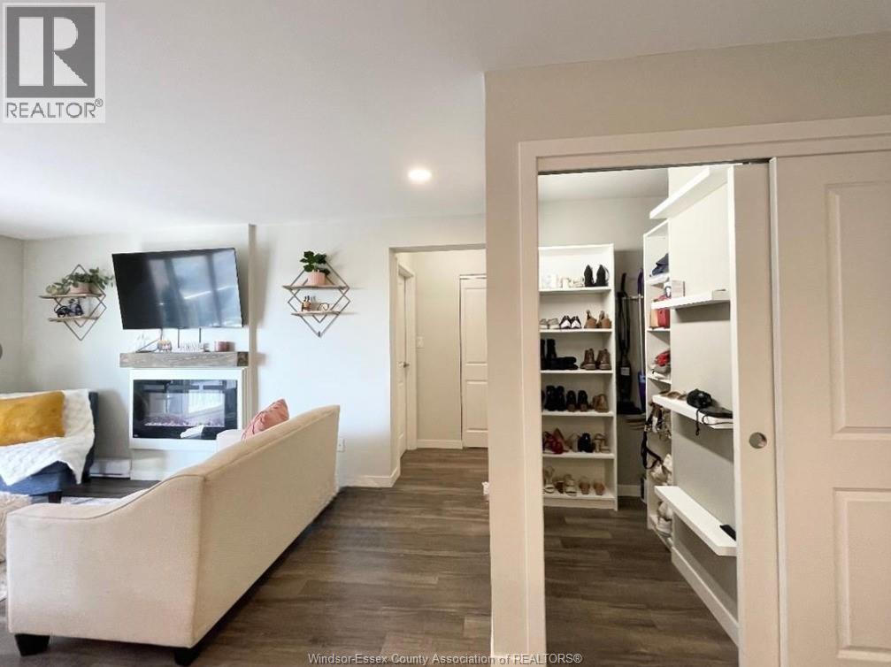 8591 RIVERSIDE Unit 810 photo 5