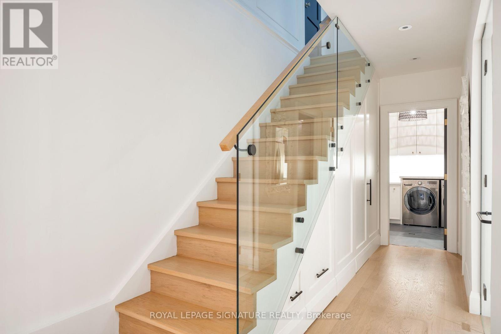 191 Deloraine Avenue, Toronto, ON photo 35