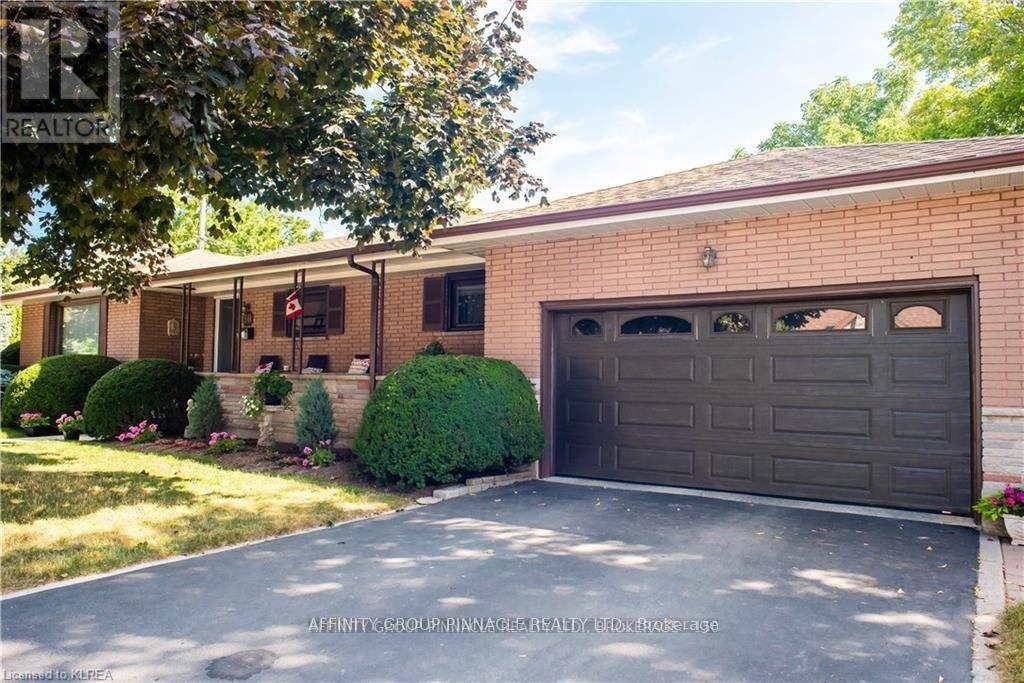 30 Adelaide Street South, Kawartha Lakes, ON