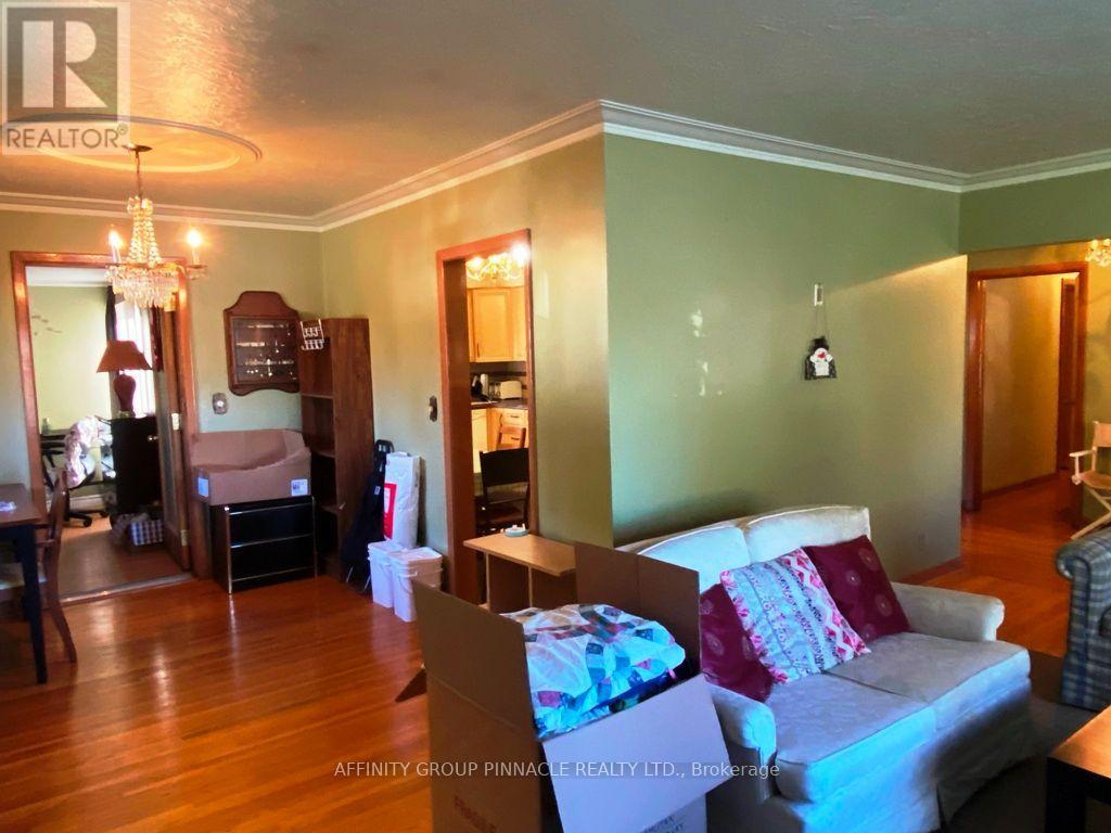 30 Adelaide Street South, Kawartha Lakes, ON photo 10