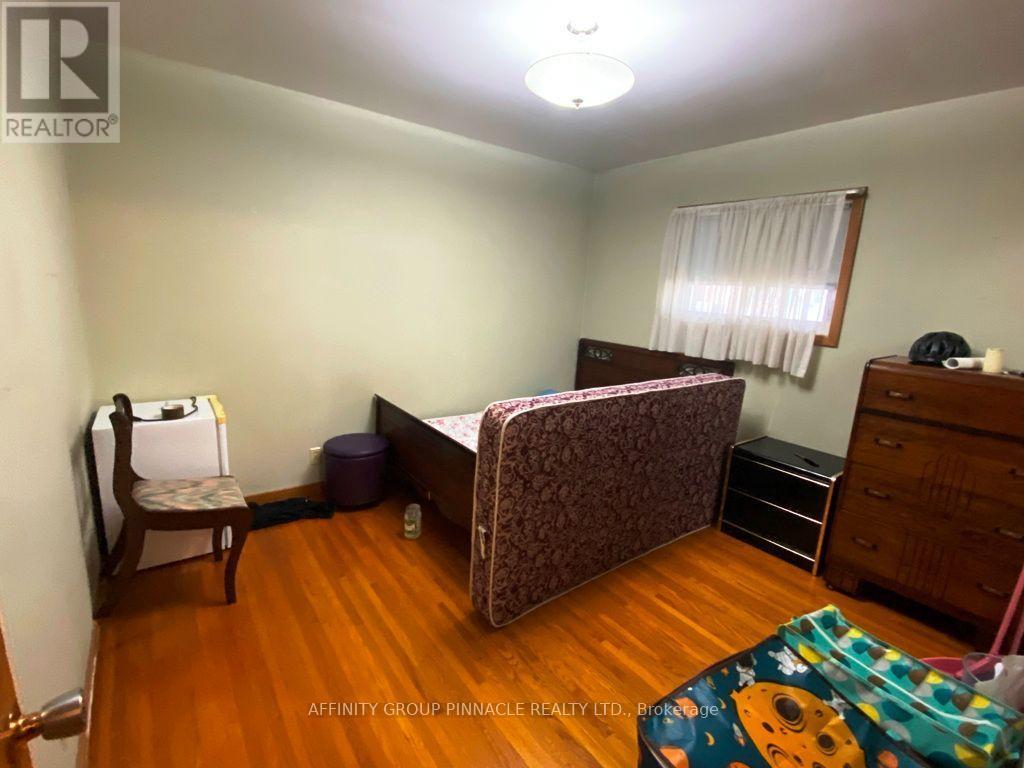 30 ADELAIDE STREET S - 21