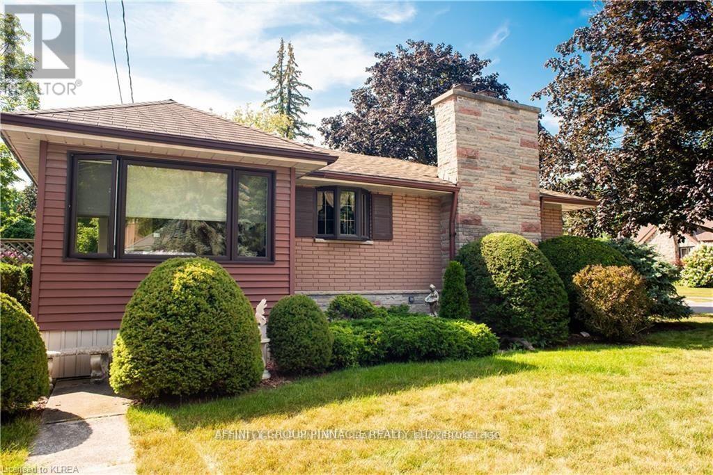 30 Adelaide Street South, Kawartha Lakes, ON photo 3