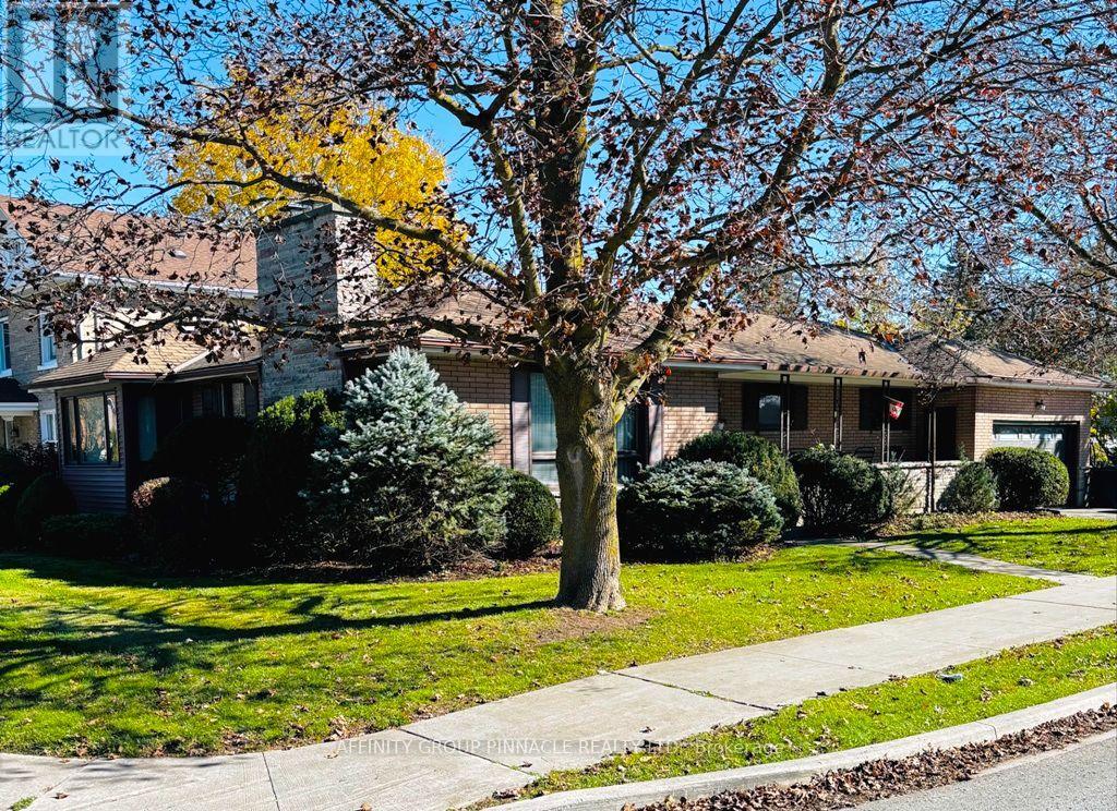 30 Adelaide Street South, Kawartha Lakes, ON photo 36