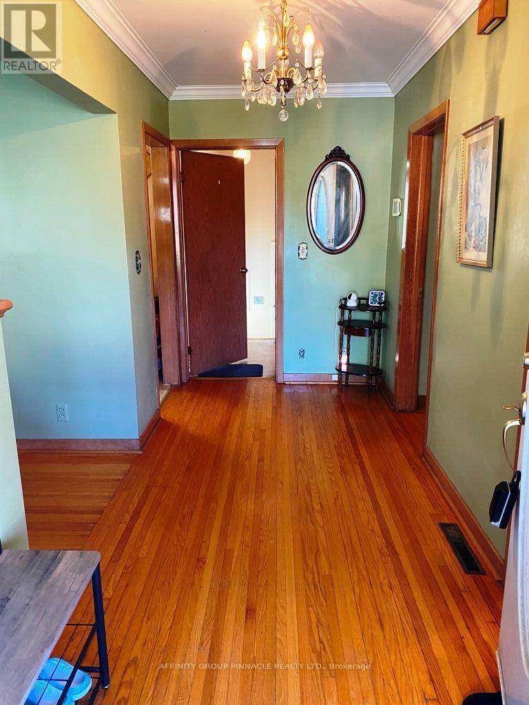 30 Adelaide Street South, Kawartha Lakes, ON photo 7