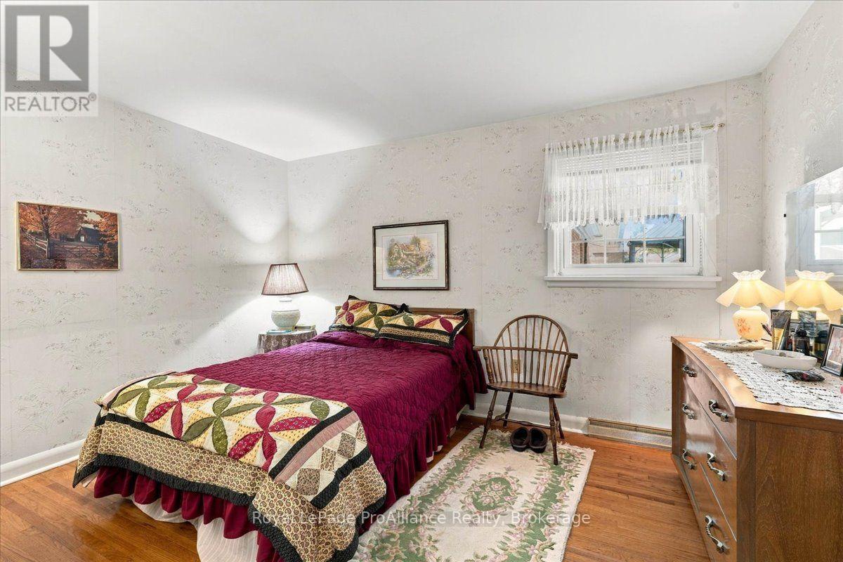 9 PARKVIEW HEIGHTS - 31
