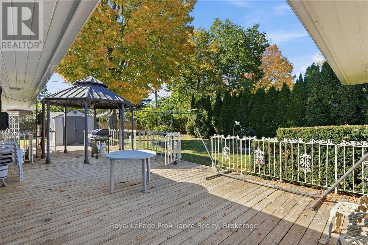 9 Parkview Heights, Quinte West, ON photo 42