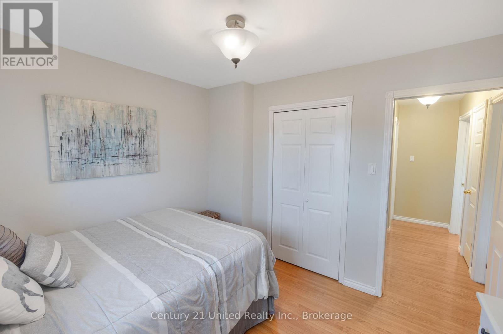 649 GARDEN ROAD - 25