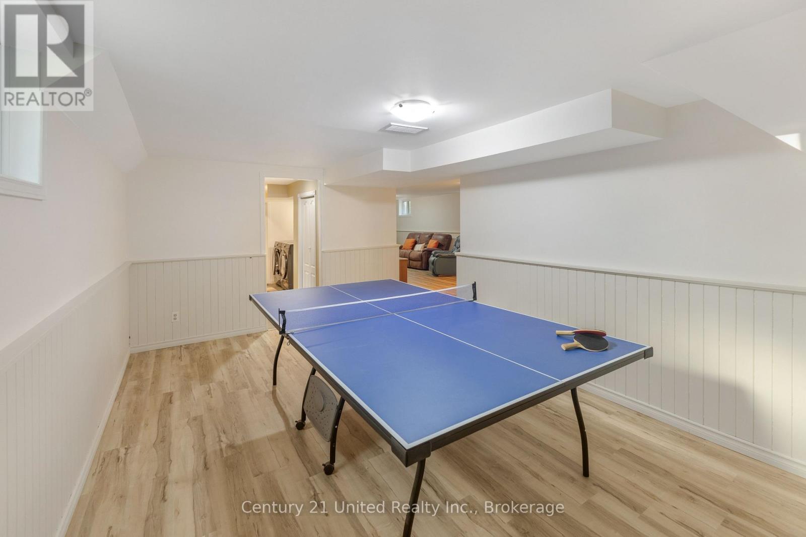649 GARDEN ROAD - 26