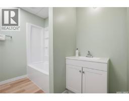 418 20th Street W, Saskatoon, SK S7M0X4 Photo 24