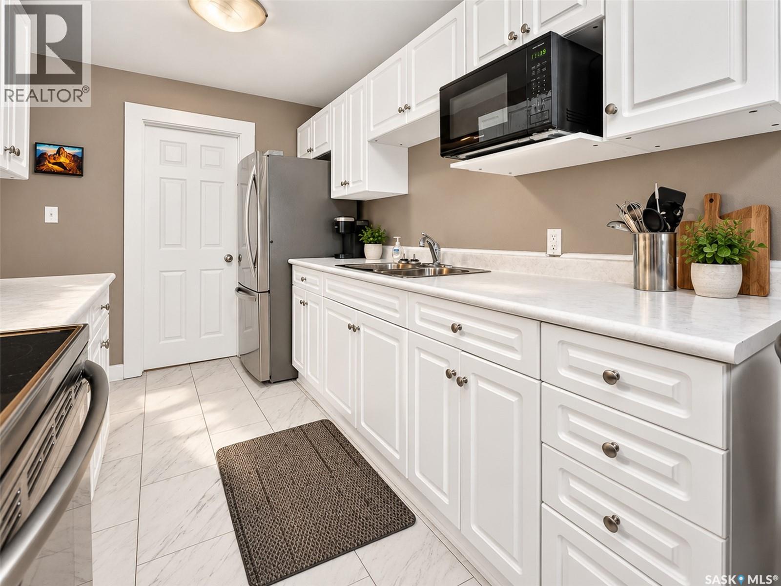 14 1292 Gordon ROAD, Moose Jaw — photo 11