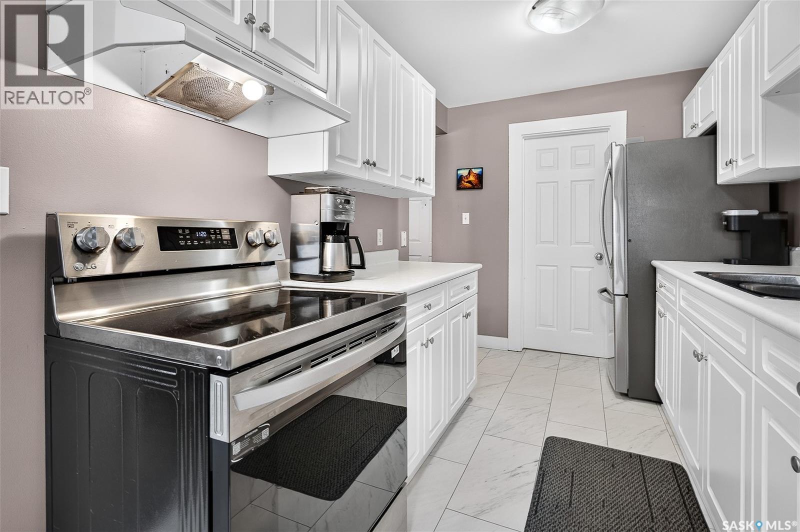 14 1292 Gordon ROAD, Moose Jaw — photo 12