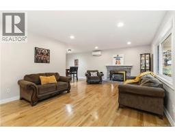 169 Hedgewood Drive, photo 10
