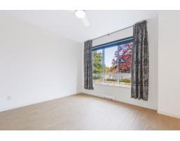 401 18505 Laurensen Place, Surrey, BC V4N6R7 Photo 12