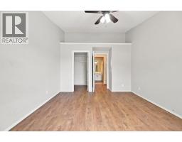 4 Douglasview Park Se, Calgary, AB T2Z2E9 Photo 13