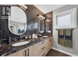 140 Fireside Close, Cochrane, AB T4C0R4 Photo 32