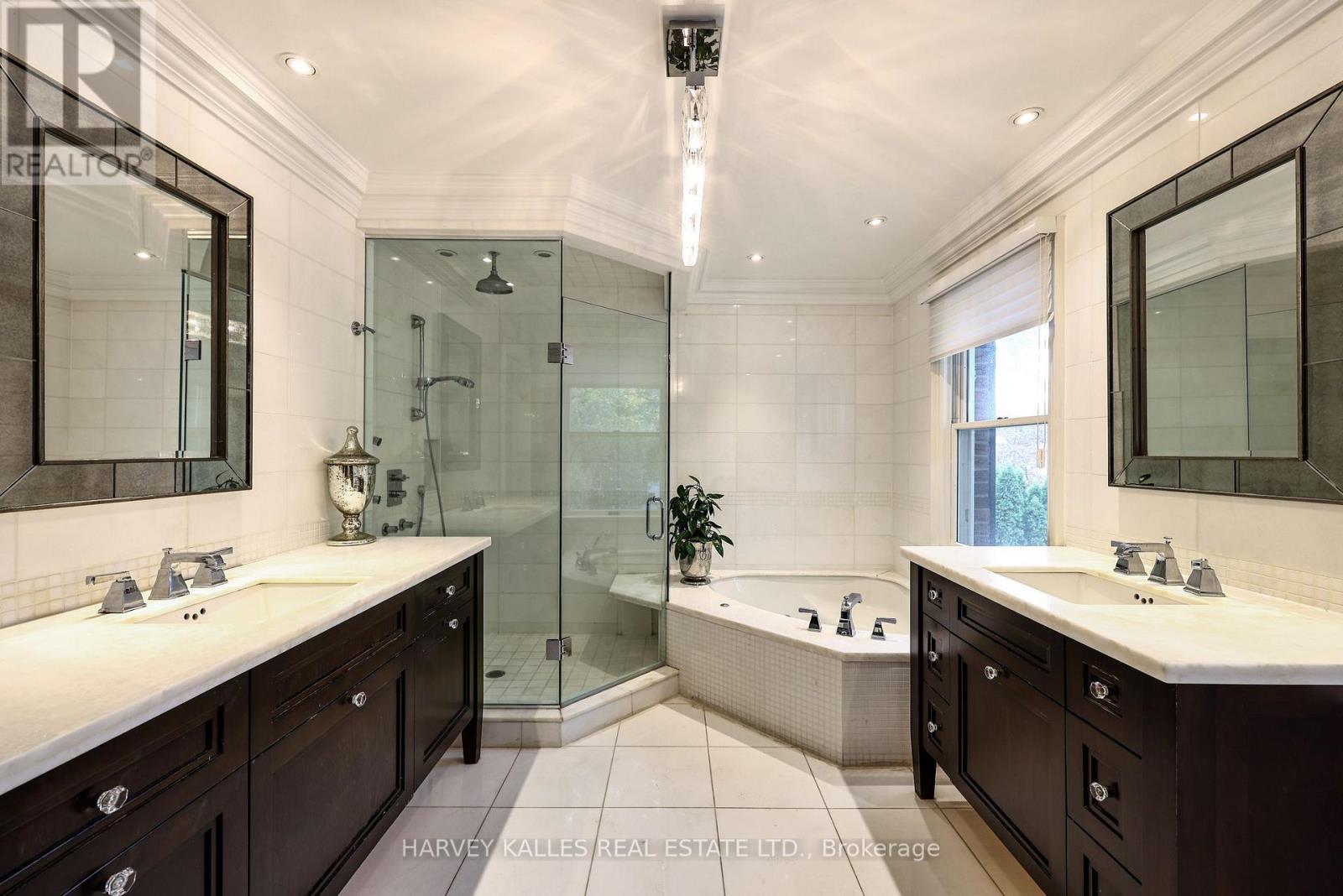 6 Penwood Crescent, Toronto, ON photo 20