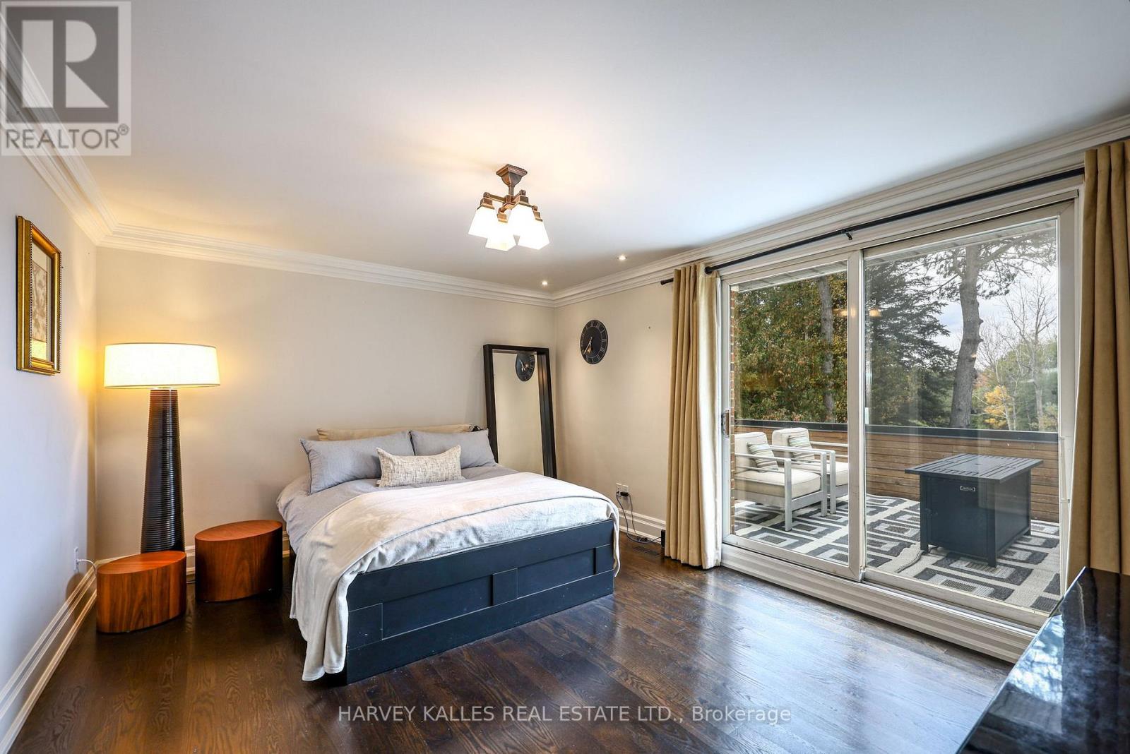 6 Penwood Crescent, Toronto, ON photo 23