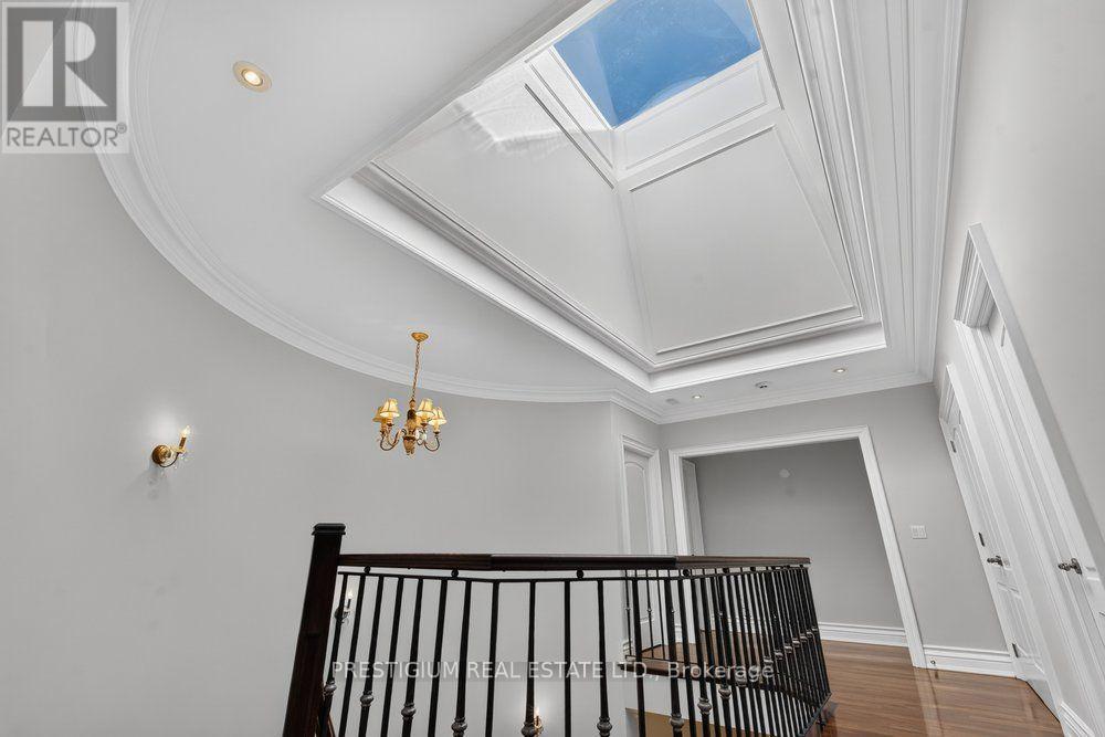 110 Munro Boulevard, Toronto, ON photo 24