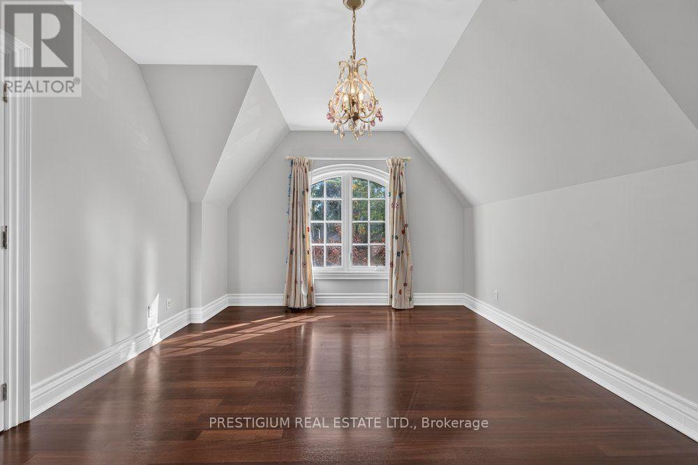 110 Munro Boulevard, Toronto, ON photo 29