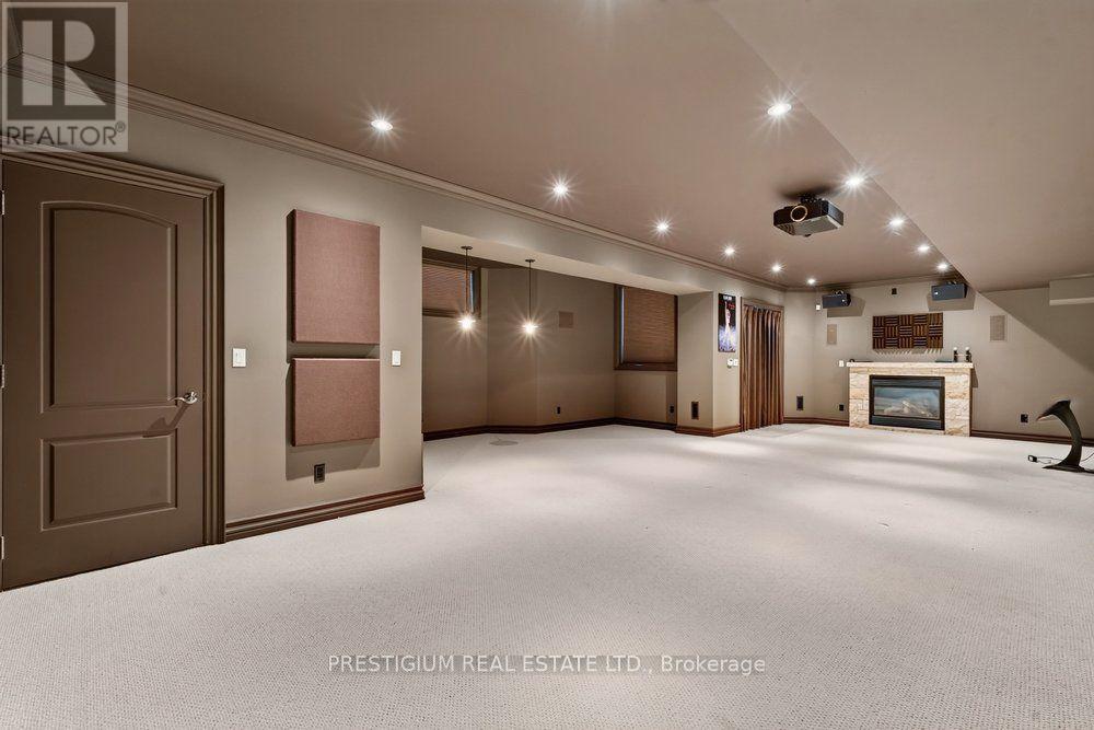 110 Munro Boulevard, Toronto, ON photo 39