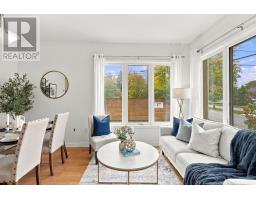 33 - 9 Clintwood Gate, Toronto, ON M3A0A8 Photo 12