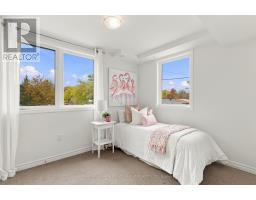 33 - 9 Clintwood Gate, Toronto, ON M3A0A8 Photo 27