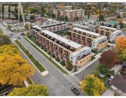 33 - 9 Clintwood Gate, Toronto, ON M3A0A8 Photo 41