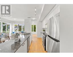 33 - 9 Clintwood Gate, Toronto, ON M3A0A8 Photo 8
