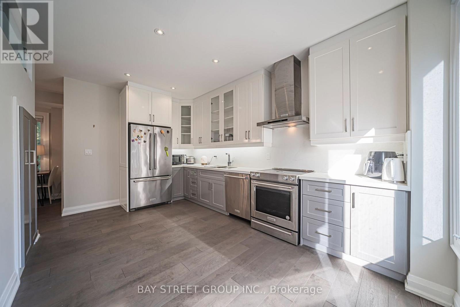 428 Brownfield Gardens, Toronto, ON photo 12