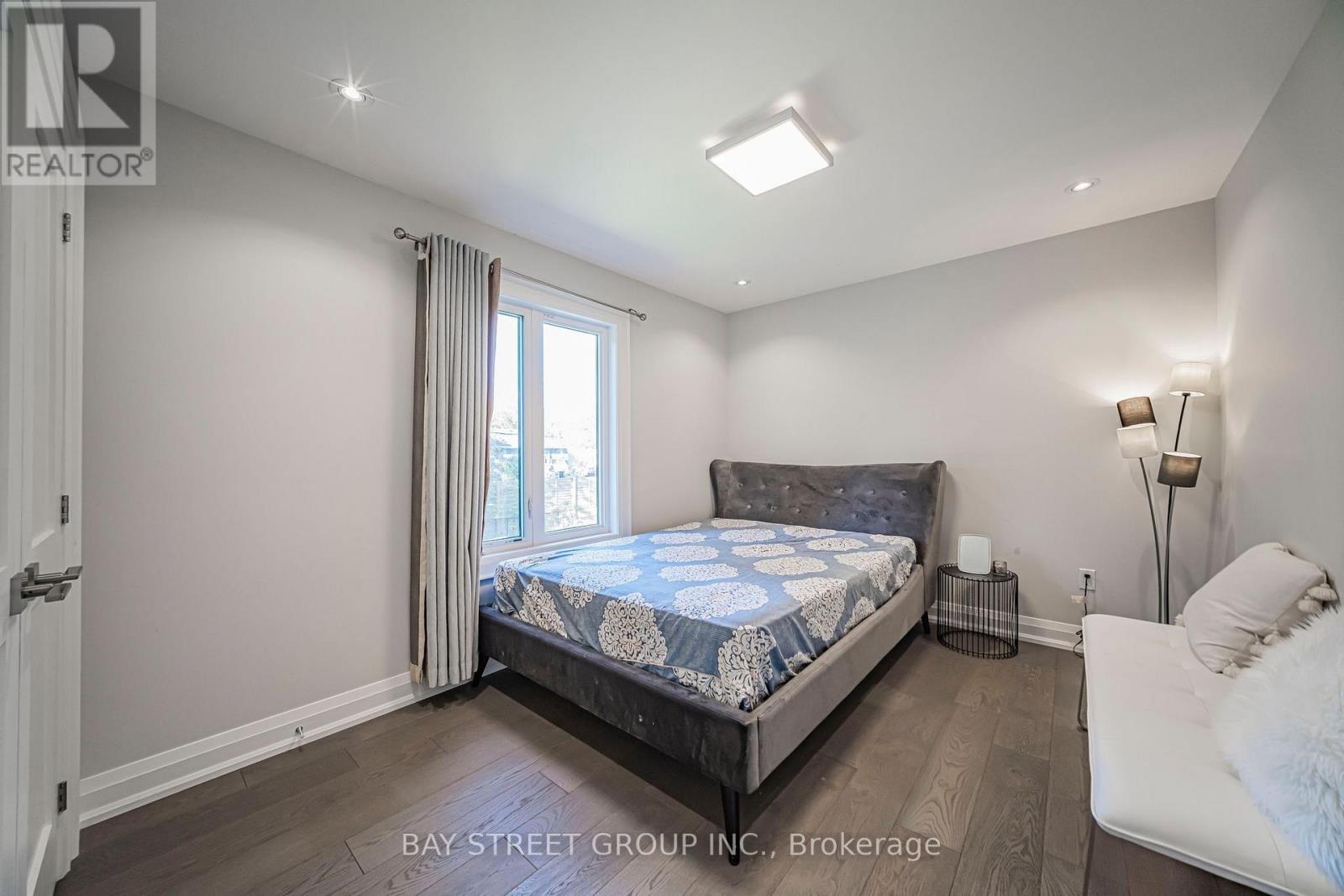 428 Brownfield Gardens, Toronto, ON photo 22