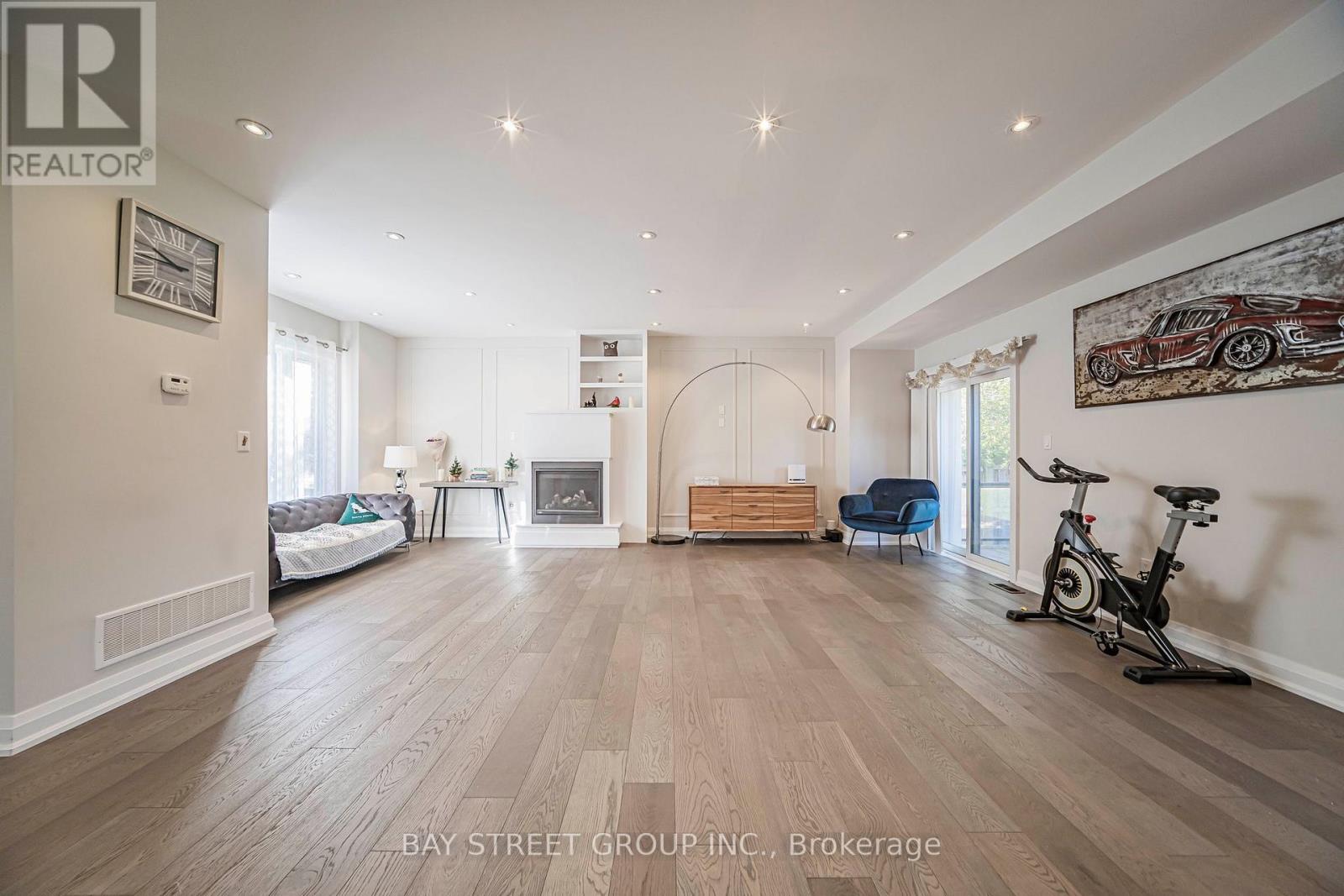 428 Brownfield Gardens, Toronto, ON photo 7