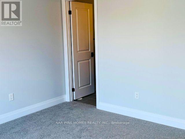 2833 Whites Road, Pickering, ON photo 16
