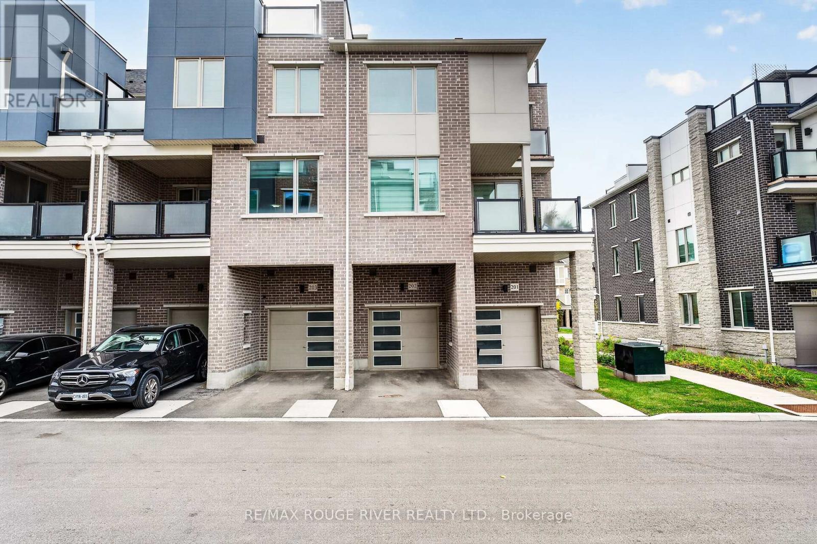 202- 1034 Reflection Place, Pickering, ON photo 37