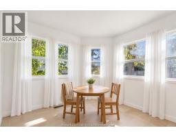 2379 George, Windsor, ON N8W4M3 Photo 14