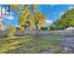 2379 George, Windsor, ON N8W4M3 Photo 33