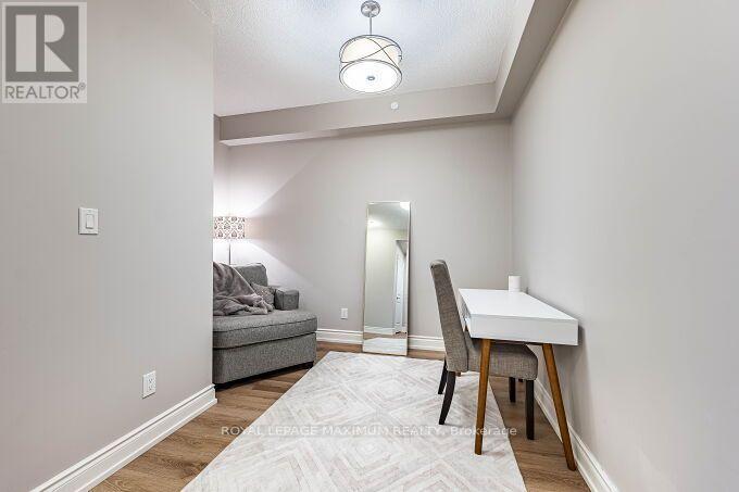 219B- 9600 Yonge Street, Richmond Hill, ON photo 14